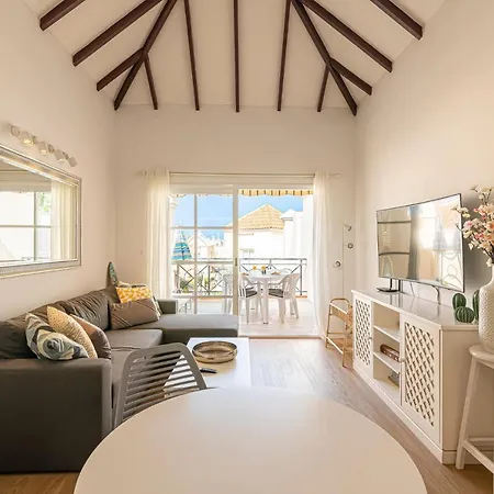 Sunshine Holidays , Playa De Fanabe Apartment Costa Adeje (Tenerife)